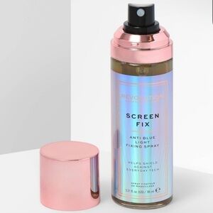 Revolution Screen Fix Anti-Blue Light Spray - Metallic Pink